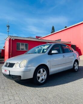 VOLKSWAGEN POLO CLASSIC