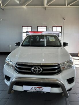 TOYOTA HILUX 2.4 GD-6 SRX 4X4 P/U S/C