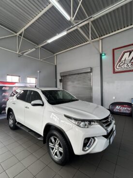TOYOTA FORTUNER