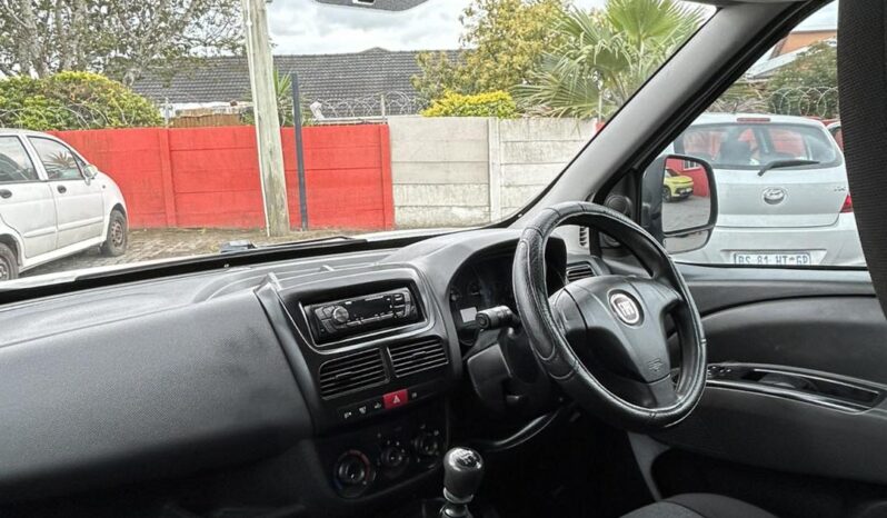 
								FIAT DOBLO PROFESSIONAL full									