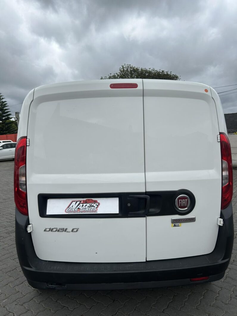 
								FIAT DOBLO PROFESSIONAL full									
