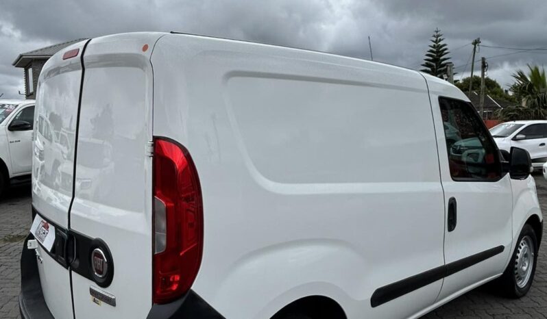 
								FIAT DOBLO PROFESSIONAL full									