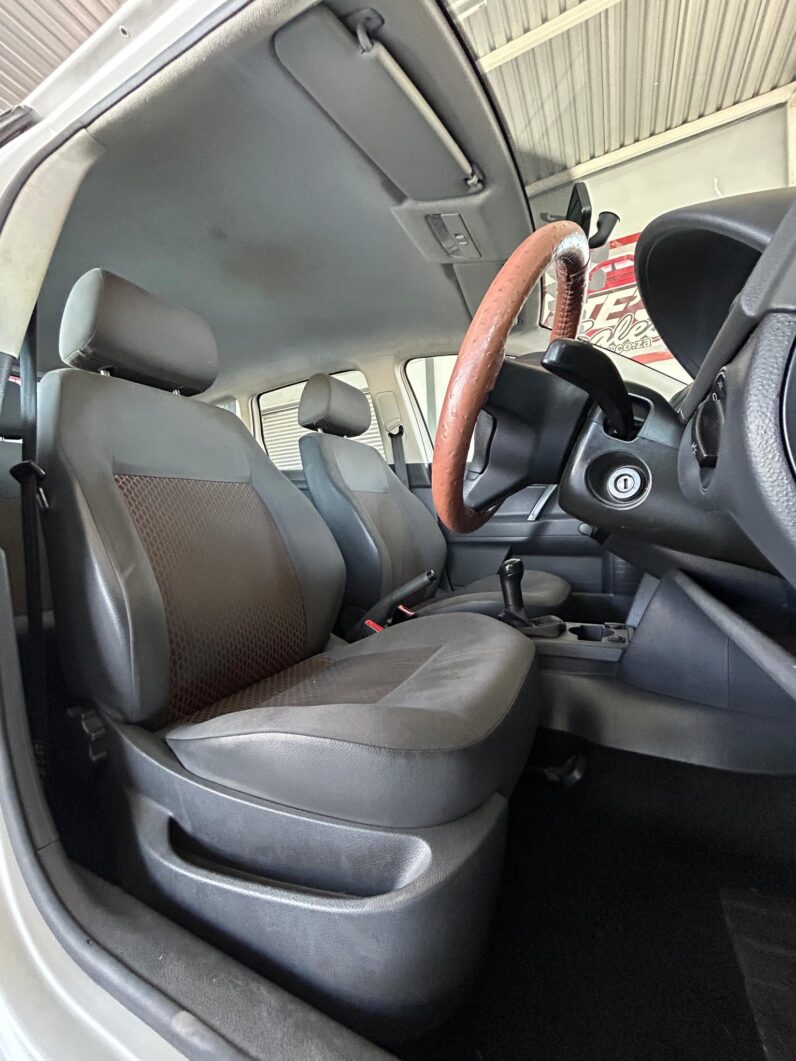 
								2011 VOLKSWAGEN POLO VIVO 1.4 (5Dr) full									