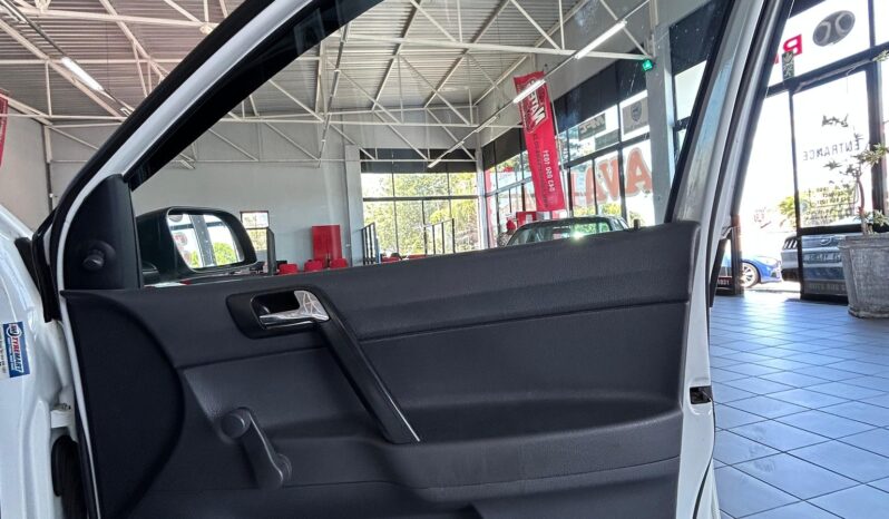 
								2011 VOLKSWAGEN POLO VIVO 1.4 (5Dr) full									