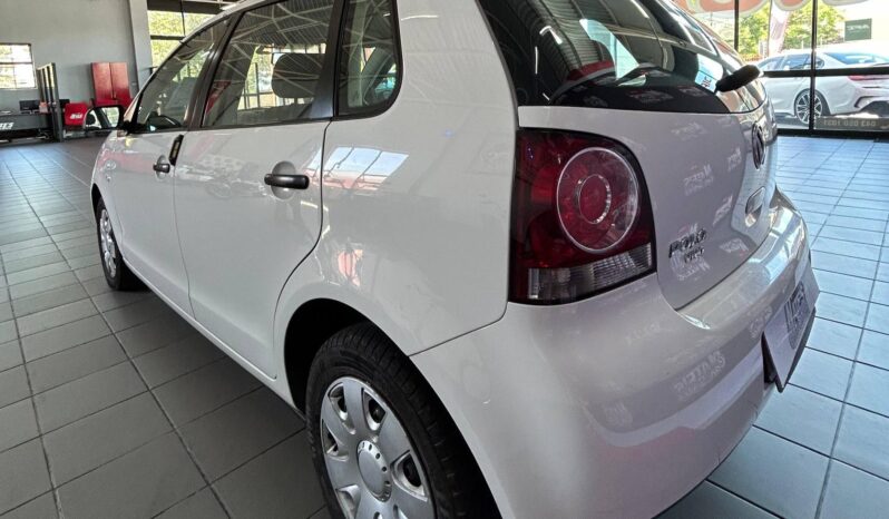 
								2011 VOLKSWAGEN POLO VIVO 1.4 (5Dr) full									
