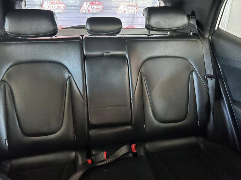
								2025 Hyundai Creta 1.5 Executive A/T full									