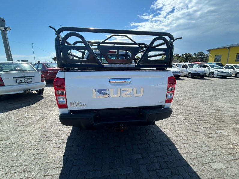 
								2021 ISUZU KB 300 TDI D-MAX 4X4 EXTENDED CAB full									