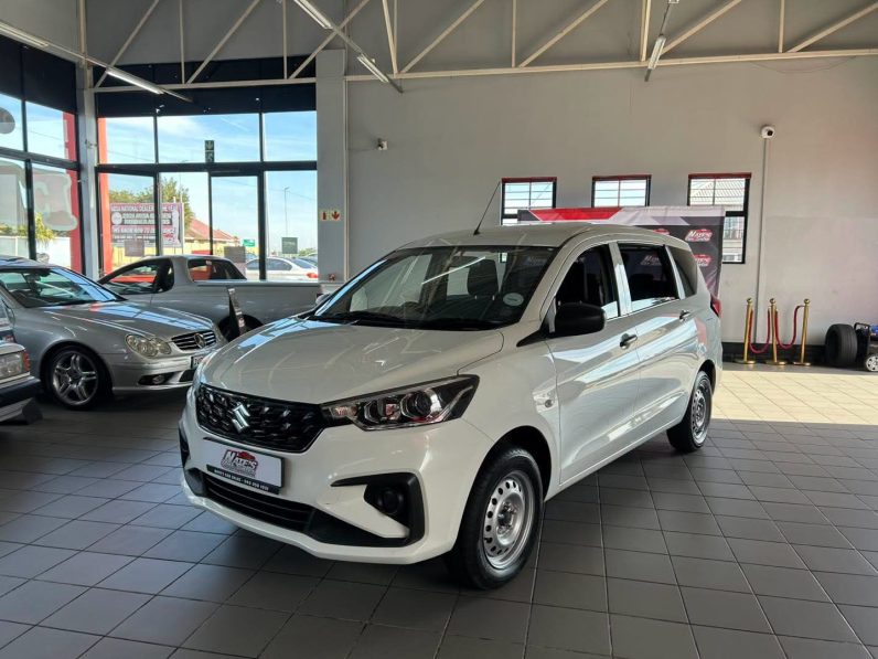 
								2024 SUZUKI ERTIGA 1.5 GA full									