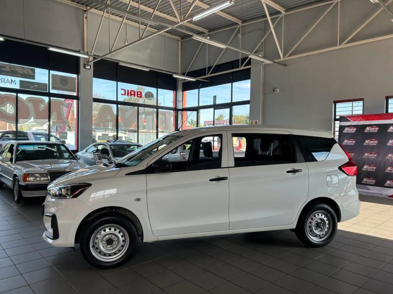 
								2024 SUZUKI ERTIGA 1.5 GA full									