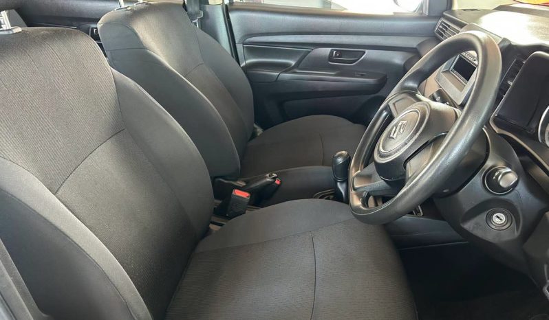 
								2024 SUZUKI ERTIGA 1.5 GA full									