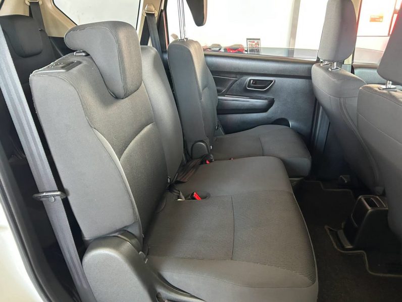 
								2024 SUZUKI ERTIGA 1.5 GA full									