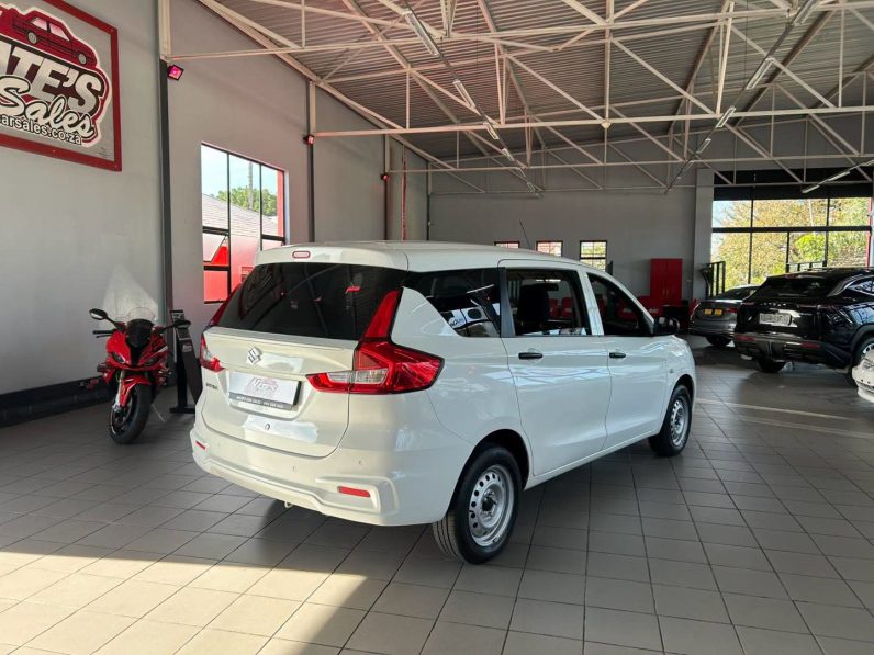 
								2024 SUZUKI ERTIGA 1.5 GA full									