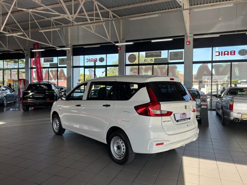 
								2024 SUZUKI ERTIGA 1.5 GA full									