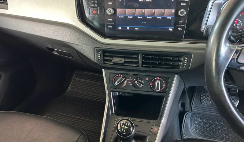 
								2019 VOLKSWAGEN POLO 1.0 TSI COMFORTLINE full									