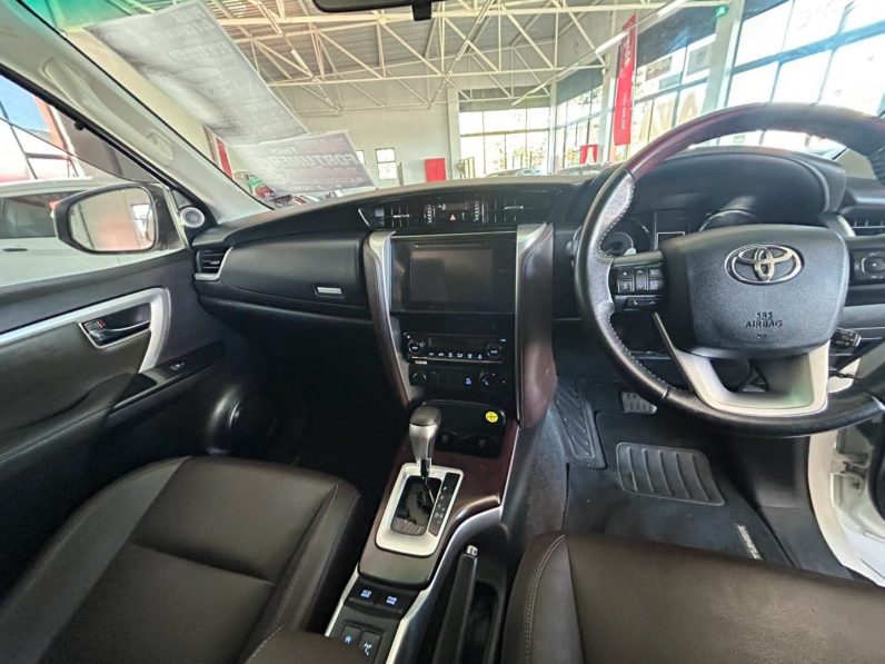 
								2018 TOYOTA FORTUNER 2.8GD-6 4X4 A/T full									