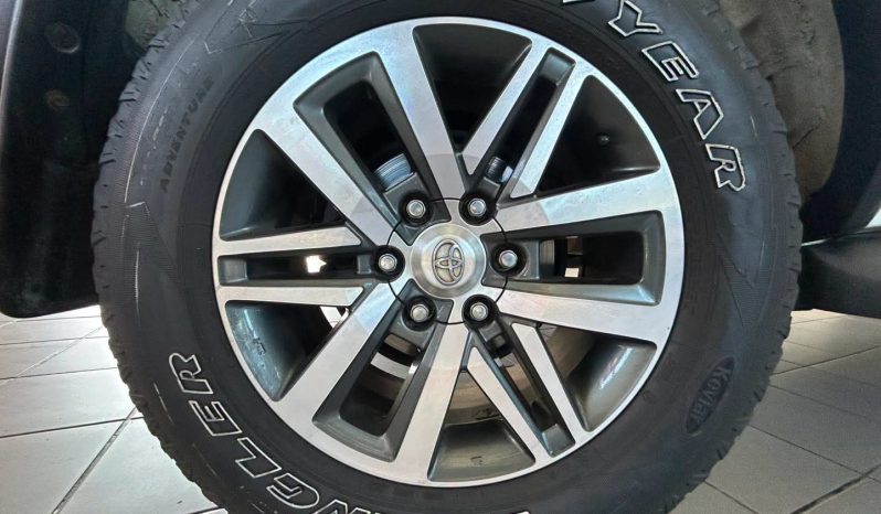 
								2018 TOYOTA FORTUNER 2.8GD-6 4X4 A/T full									