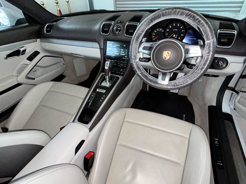 
								2014 PORSCHE CAYMAN GTS (981) full									
