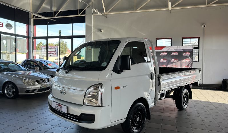 
								2024 HYUNDAI H100 2.6D full									