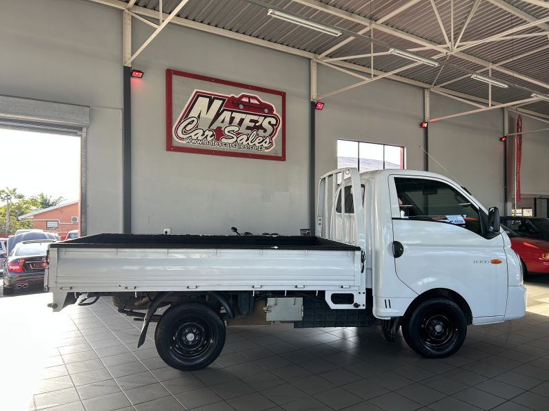 
								2024 HYUNDAI H100 2.6D full									