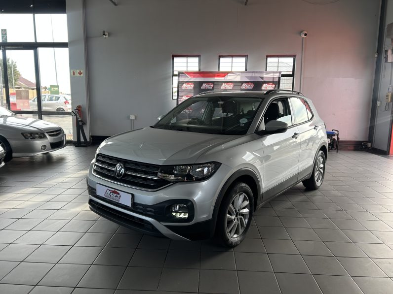 
								2024 Volkswagen T-Cross 1.0 TSI (85kW) Comfortline DSG full									