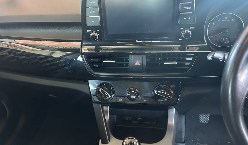 
								2022 Kia Seltos 1.6 EX full									