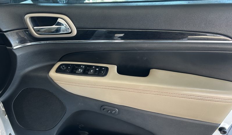 
								2015 JEEP CHEROKEE 3.0 4X4 full									