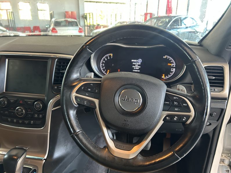 
								2015 JEEP CHEROKEE 3.0 4X4 full									