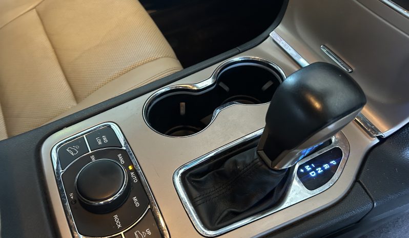 
								2015 JEEP CHEROKEE 3.0 4X4 full									