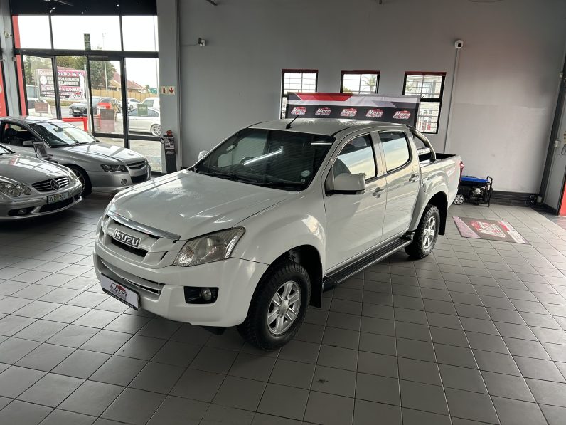 
								2014 ISUZU KB250D-Teq LE P/U D/C full									