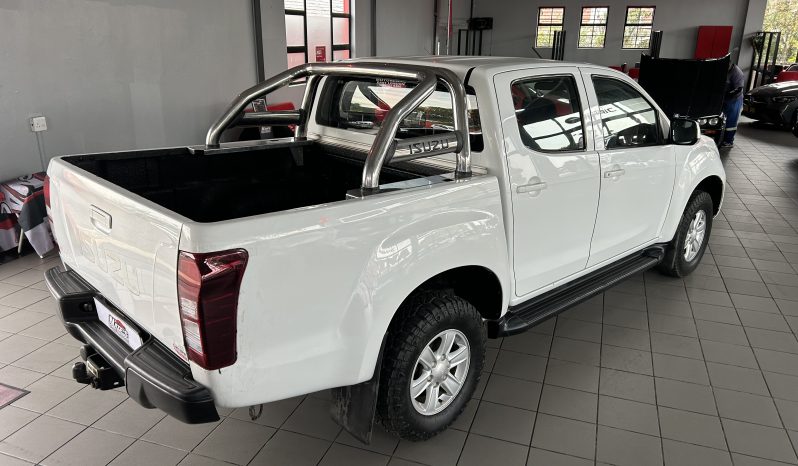 
								2014 ISUZU KB250D-Teq LE P/U D/C full									