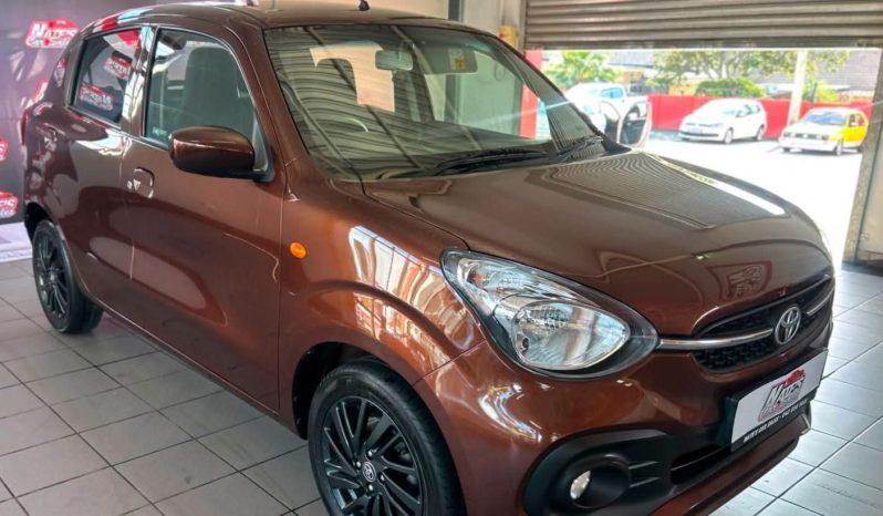
								2024 TOYOTA VITZ 1.0 XR AMT full									