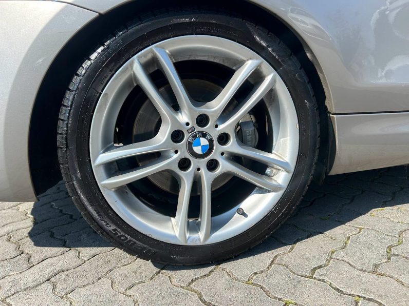 
								2011 BMW 135i COUPE full									