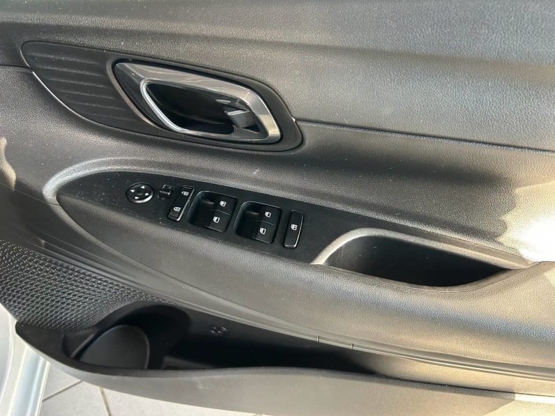 
								2023 HYUNDAI i20 1.4 MOTION A/T full									