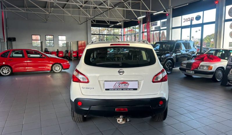 
								2014 Nissan Qashqai 2.0 Acenta full									