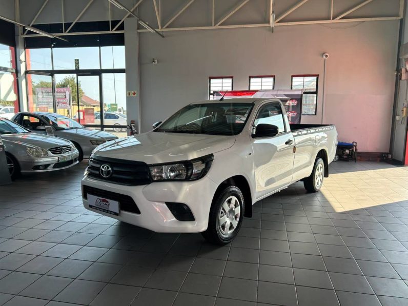 
								2022 Toyota Hilux 2.4 GD Facelift LWB full									