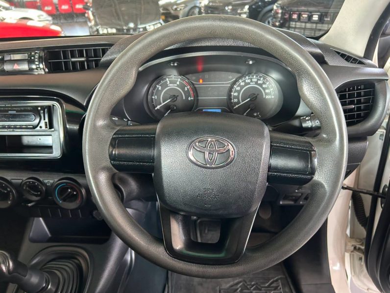
								2022 Toyota Hilux 2.4 GD Facelift LWB full									