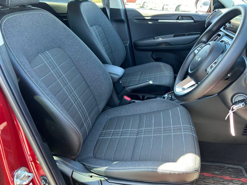 
								2025 KIA SONET 1.5 LX CVT full									