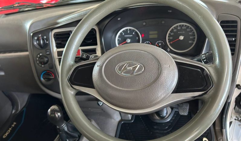 
								2024 HYUNDAI H100 2.6D full									