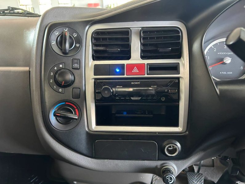 
								2024 HYUNDAI H100 2.6D full									