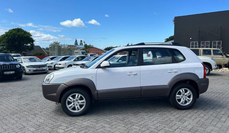 
								2008 HYUNDAI TUCSON 2.0 full									