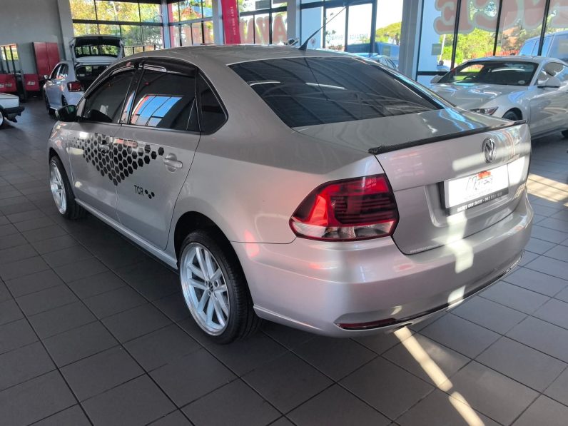 
								2019 Volkswagen Polo GP 1.4 Comfortline 5DR full									