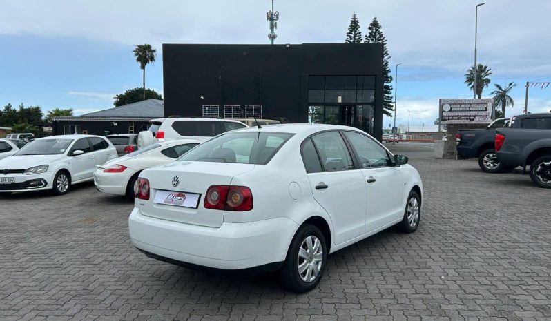 
								2016 Volkswagen Polo Vivo 1.4 Conceptline Sedan full									