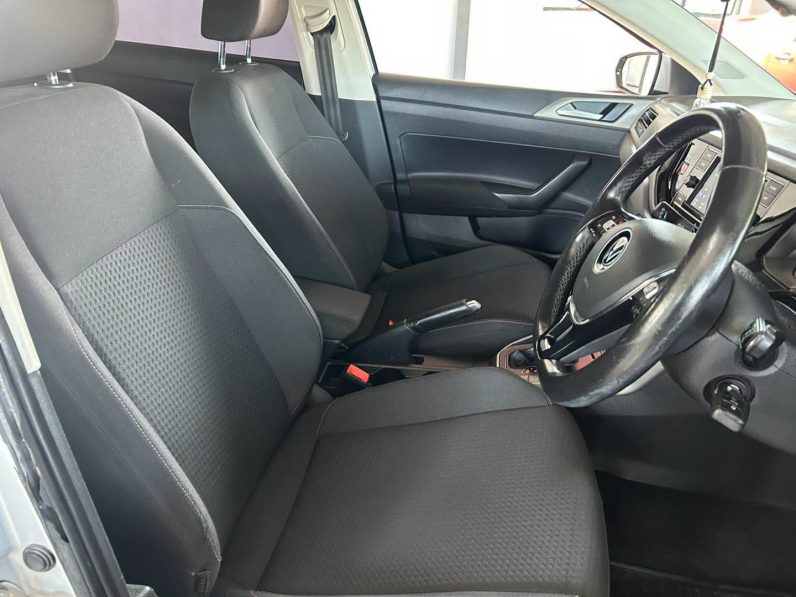 
								2021 Volkswagen Polo 1.0 TSI Comfortline DSG full									