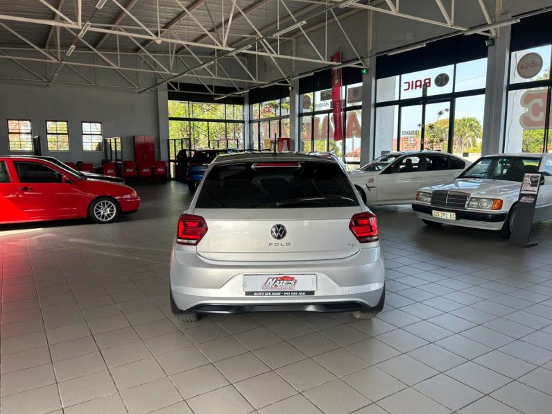 
								2021 Volkswagen Polo 1.0 TSI Comfortline DSG full									