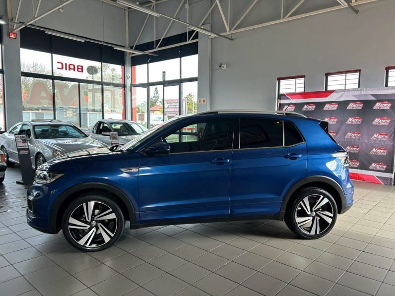 
								2024 VOLKSWAGEN T-CROSS 1.5 TSI R-LINE DSG full									