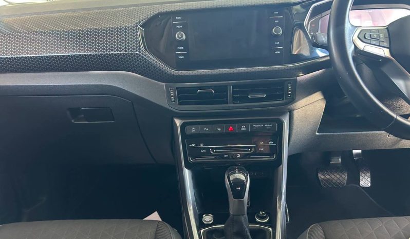 
								2024 VOLKSWAGEN T-CROSS 1.5 TSI R-LINE DSG full									
