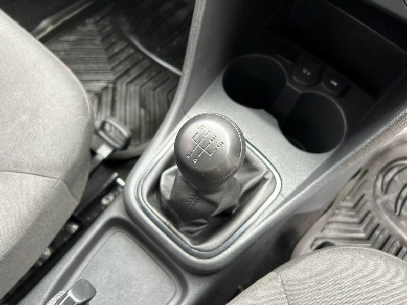 
								2025 VOLKSWAGEN POLO VIVO 1.4 full									