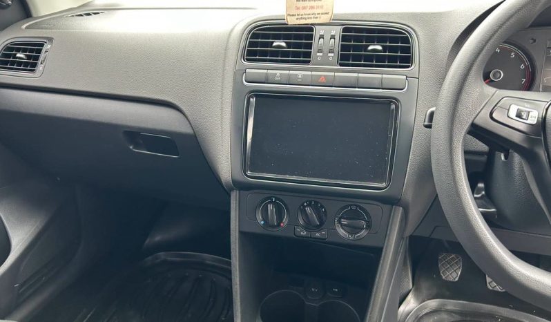 
								2025 VOLKSWAGEN POLO VIVO 1.4 full									