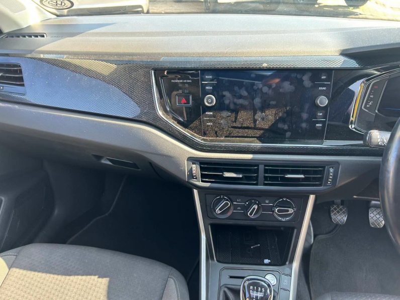 
								2022 VOLKSWAGEN POLO 1.0 TSI LIFE full									