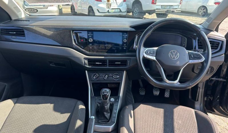 
								2022 VOLKSWAGEN POLO 1.0 TSI LIFE full									